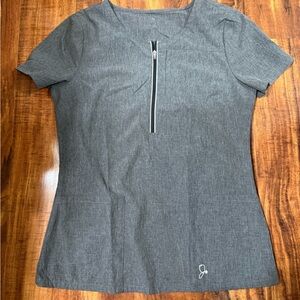 Jaanuu Scrub Top with Zipper Detail